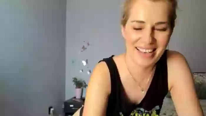 PrettyWomen31