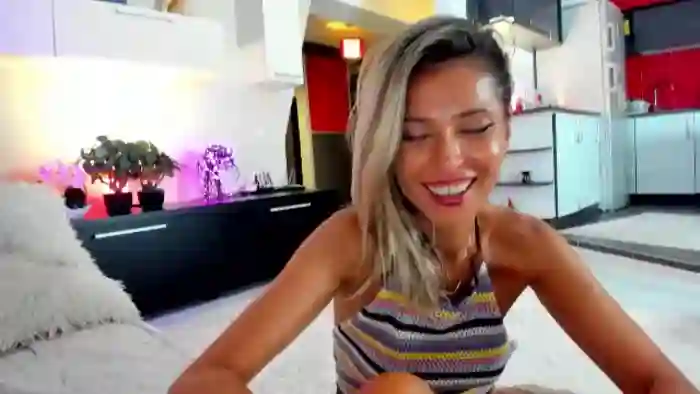 SmileyTinaa