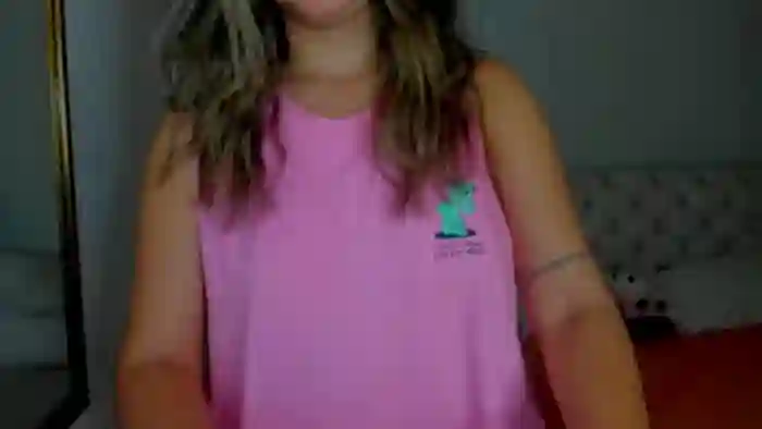 Lucia_Collins