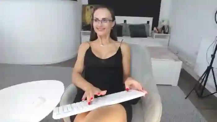 TaniaLoren