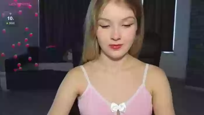 Emiliya_Cute