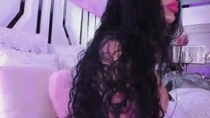 Valeria_Jade