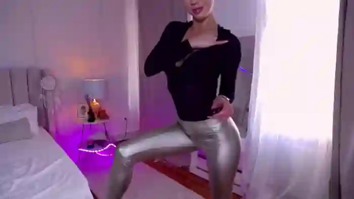 LolaNiceAss1