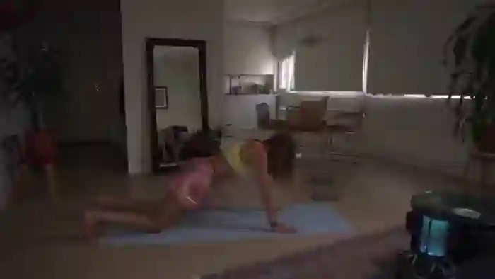 Kinky_orange