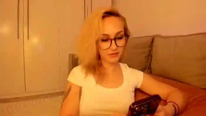 Simi__