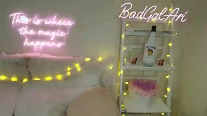 BadGalAri
