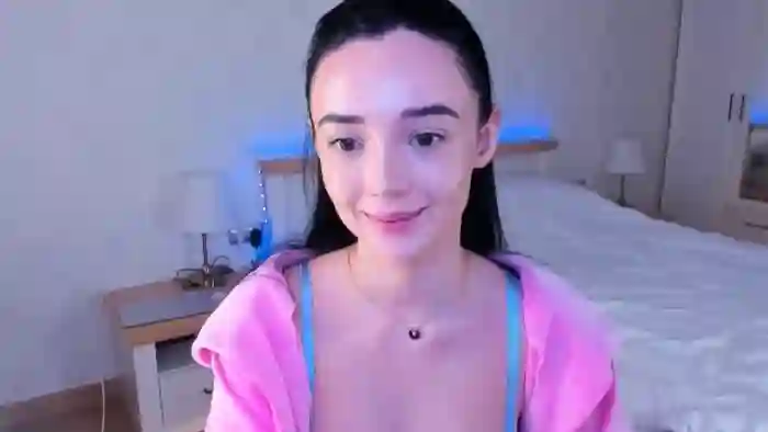 Karlee_Grey_