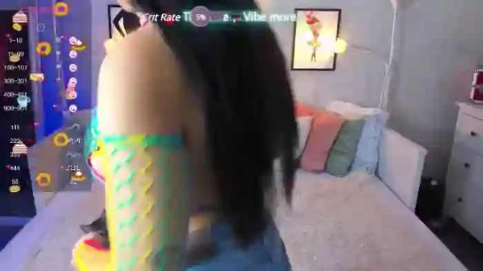 LindsayDee