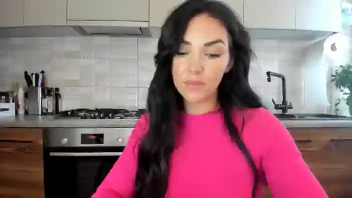 MissNelly_