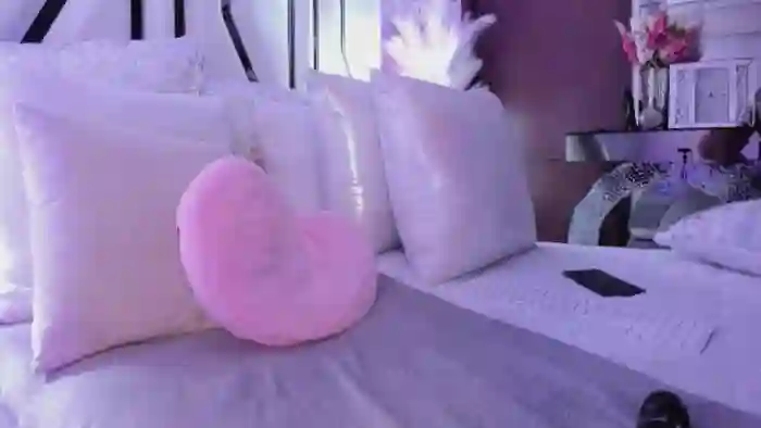 Valeria_Jade
