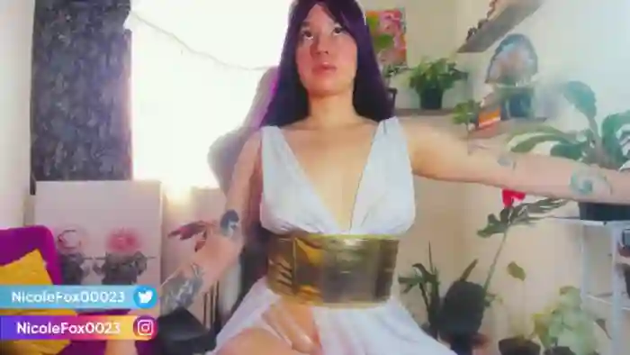 NicoleFox23