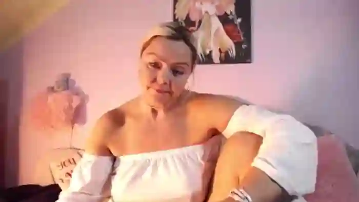 BlondeKylie