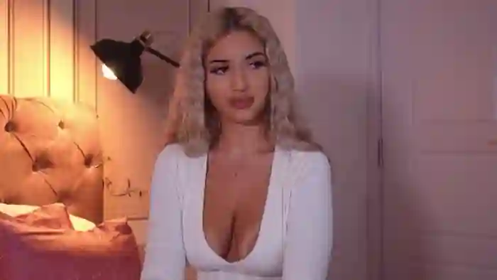 NadiaNix