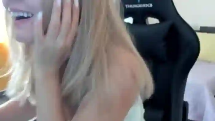 Juicy_Cherry6