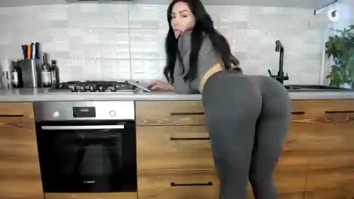 MissNelly_