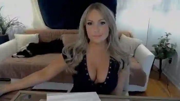 eh1_Scarlett