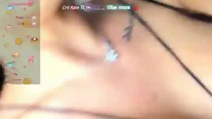 LindsayDee