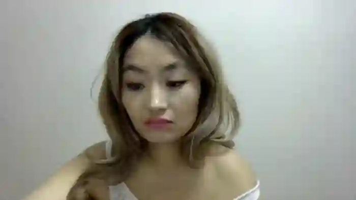 AsianDoll2000