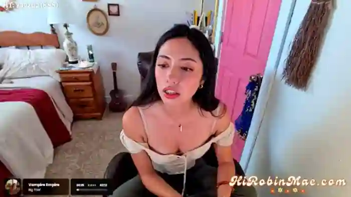 RobinMae