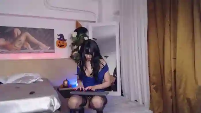 Hallie_May