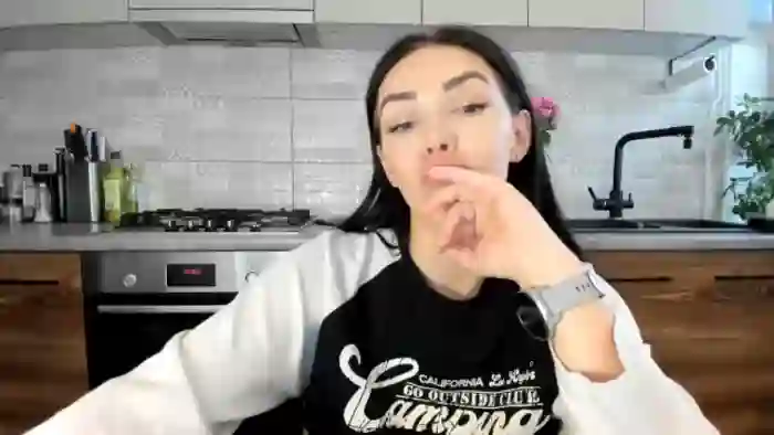 MissNelly_