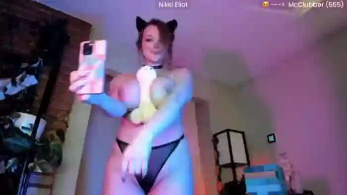 NikkiEliot