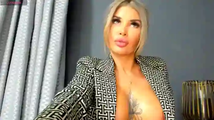 Emma_d