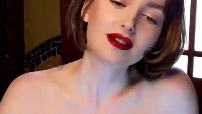 Red_Lips_Girl