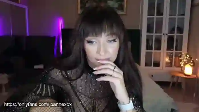 JoanneXOXO