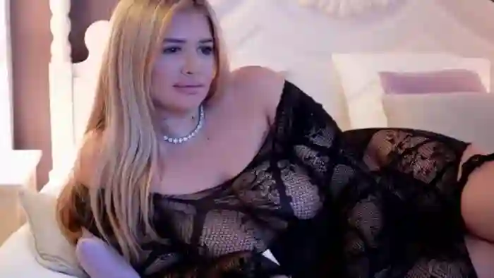 Amber_Xs