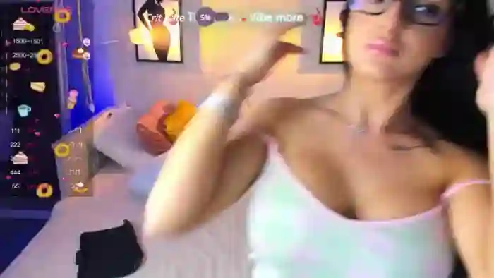 LindsayDee