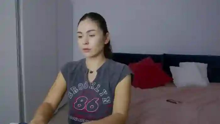 NaiaaBee