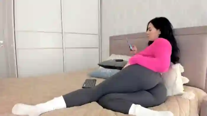 MissNelly_