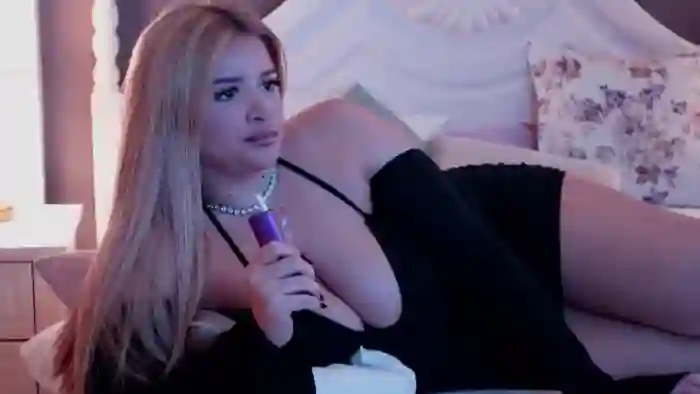 Amber_Xs