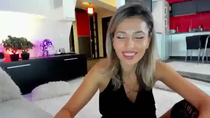 SmileyTinaa