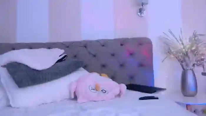 NaomiNasssh