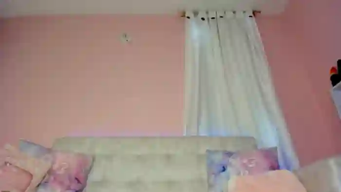 Tiny_Cora