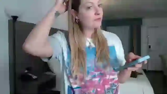 VeronicaOMG