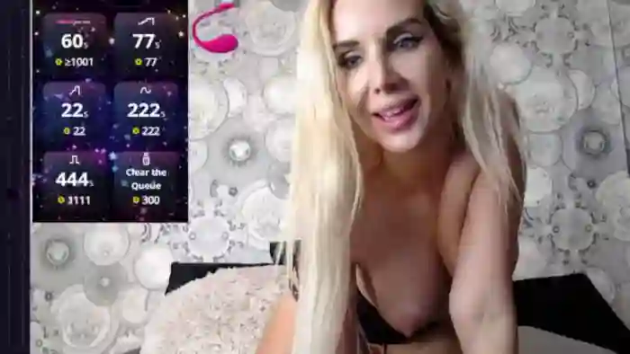 SexyQueenNina