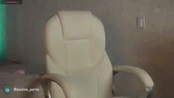 Nicole_stormy