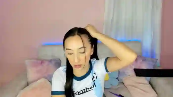 Tiny_Cora