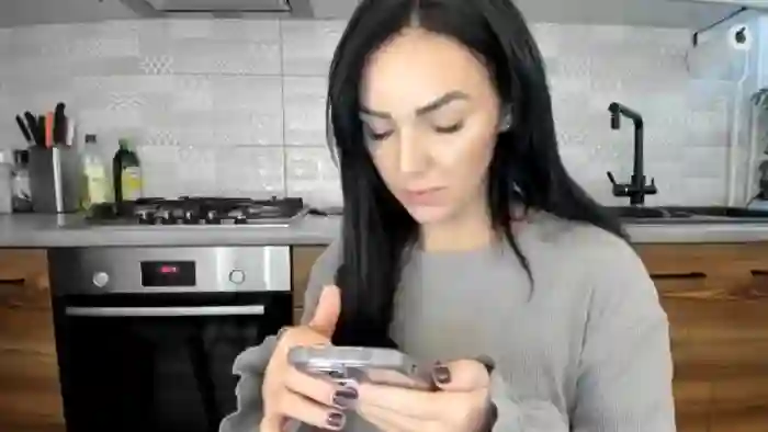 MissNelly_