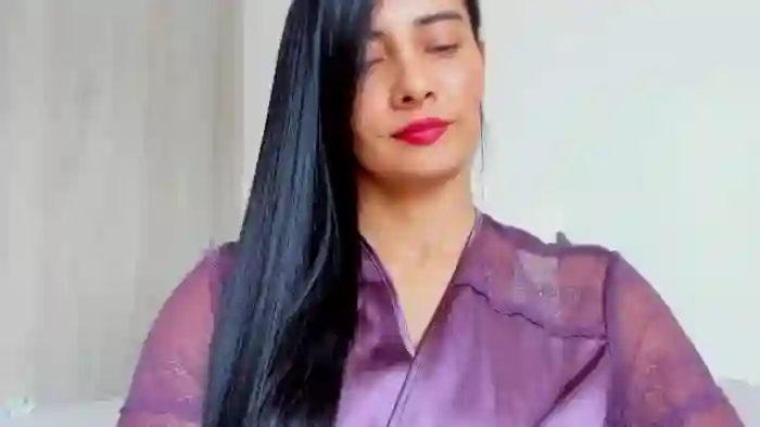 Julie__Moon