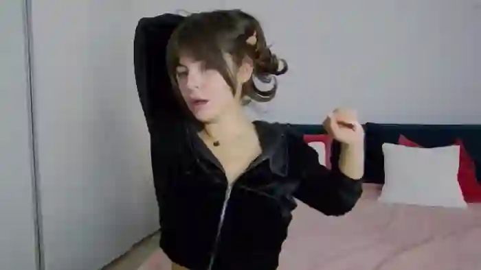 NaiaaBee