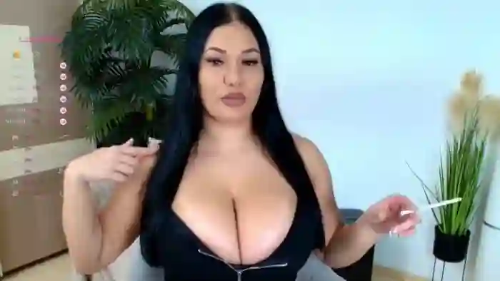 Queenevamaria