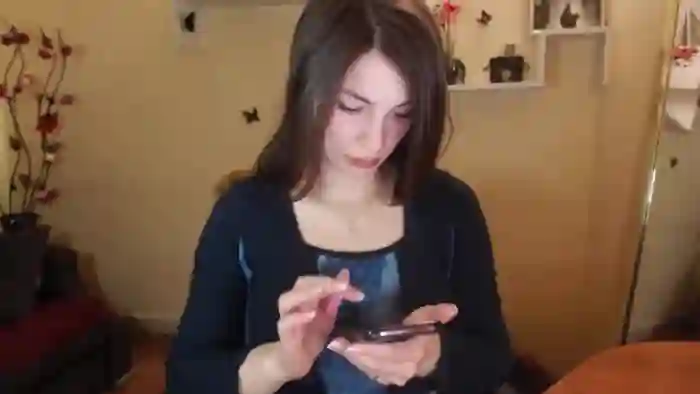 MiaRoony