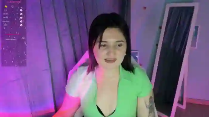 Bella_Wet