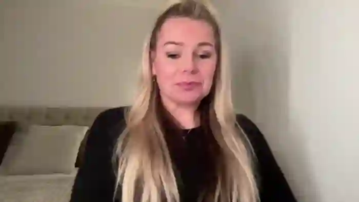 LarasDen