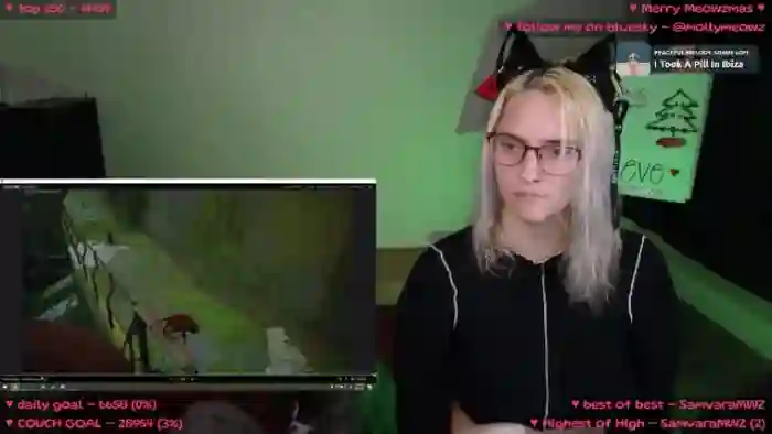 MollyMeowz