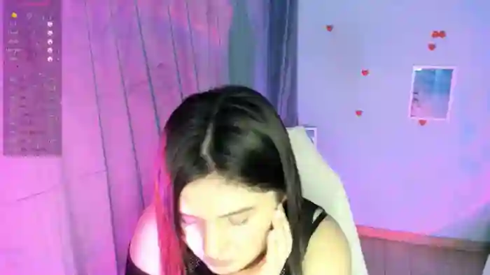 Bella_Wet